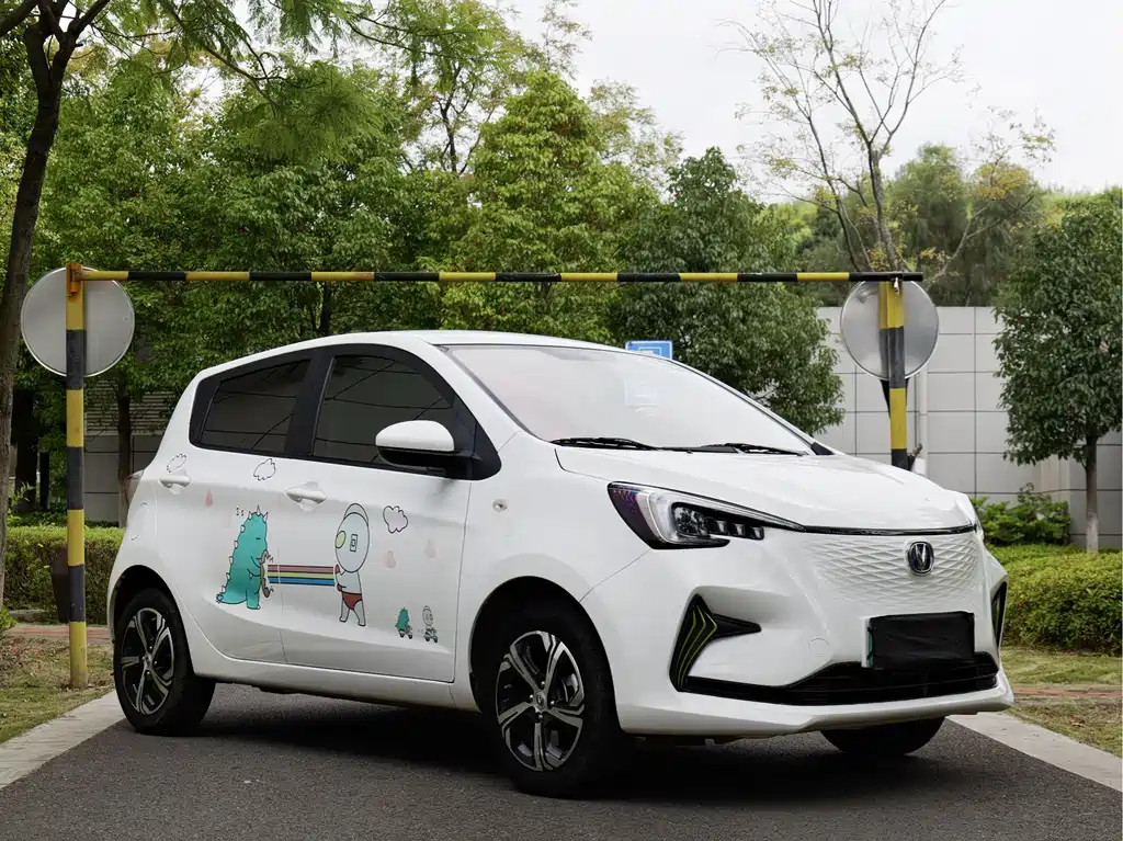 Changan Benben E-Star — миниатюра 3