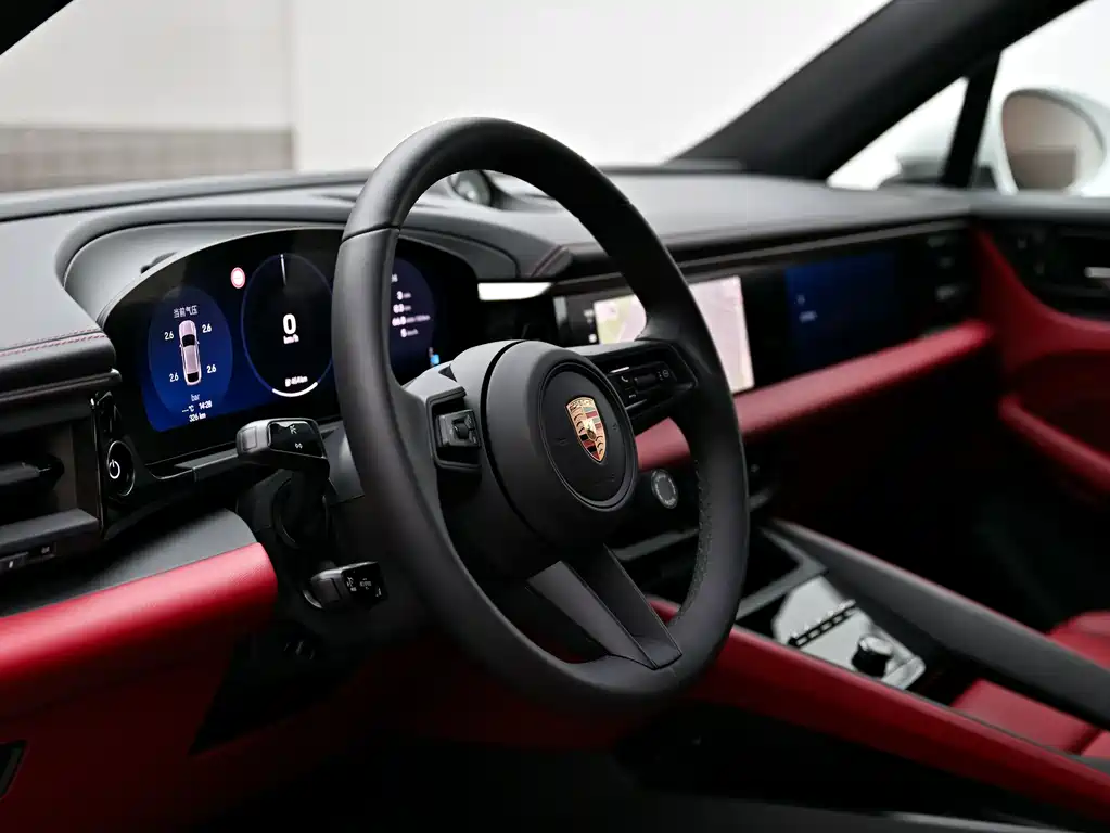 Porsche Macan EV — миниатюра 8