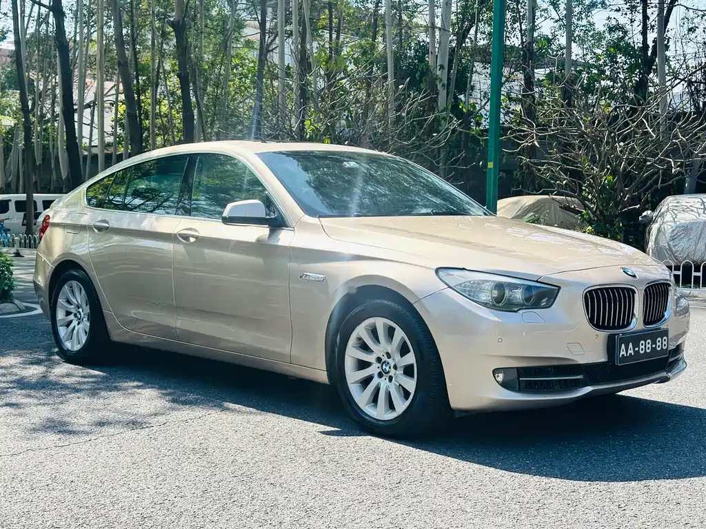 BMW 5 Series GT 5 GT 2010 535i Lead