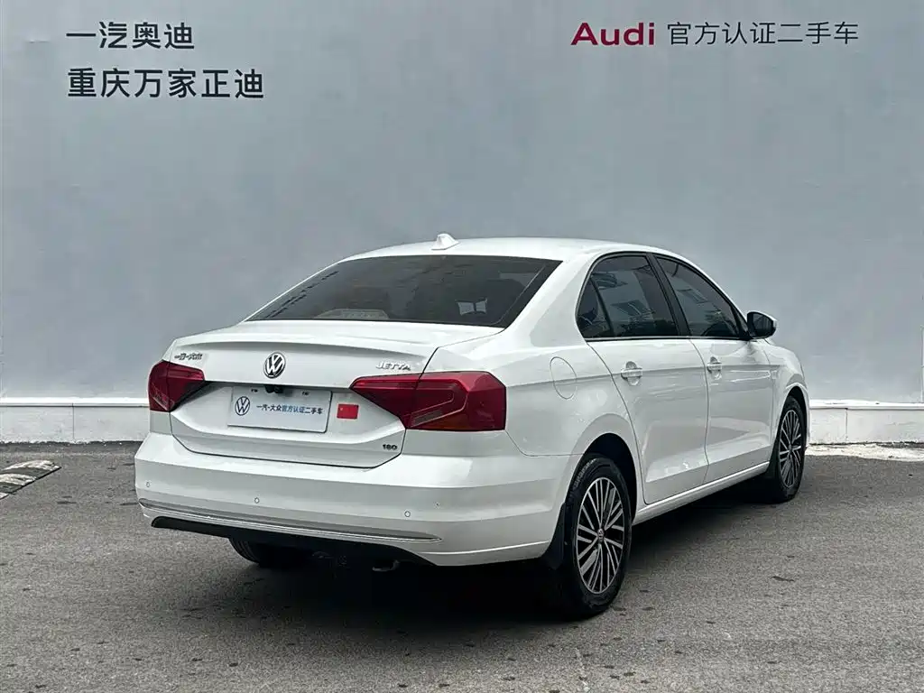 Volkswagen Jetta — миниатюра 5