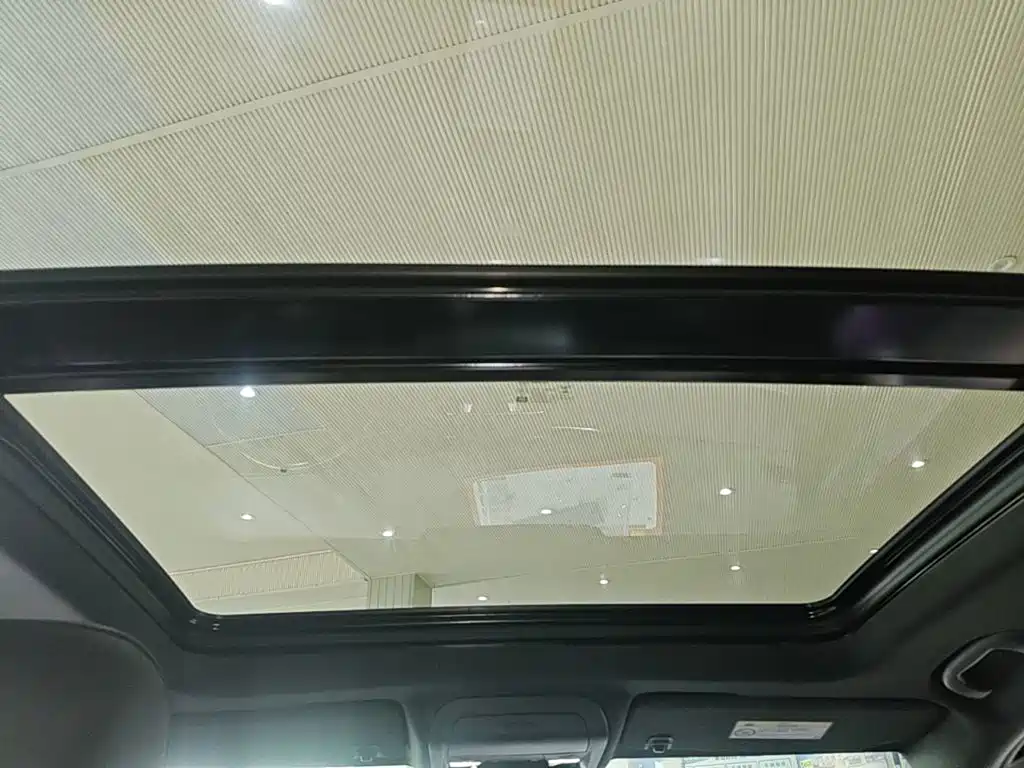 Cadillac XT4 — миниатюра 18