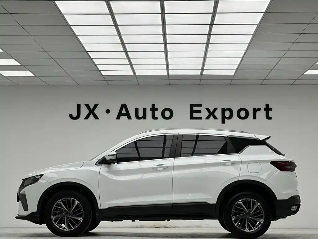 Geely Binyue — миниатюра 20