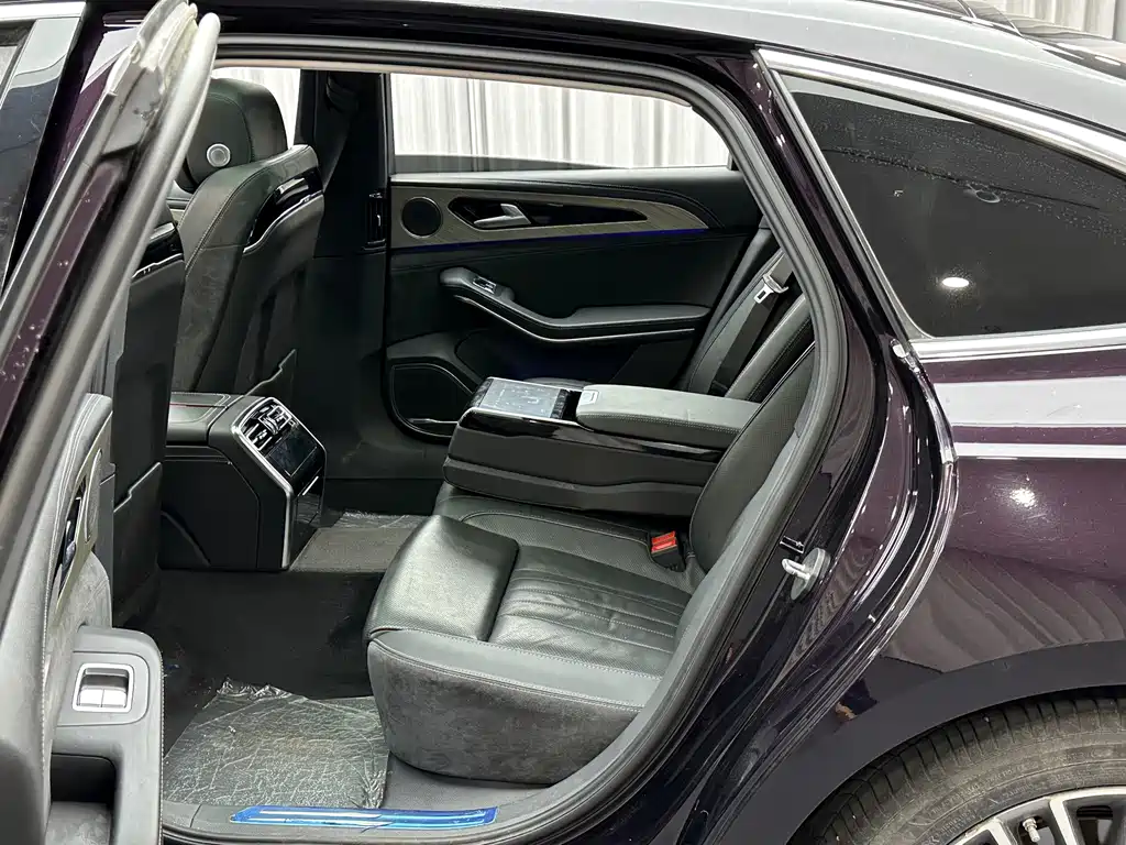 Hongqi Hongqi H9 — миниатюра 12