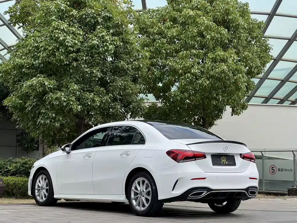Mercedes-Benz A-Class — миниатюра 4