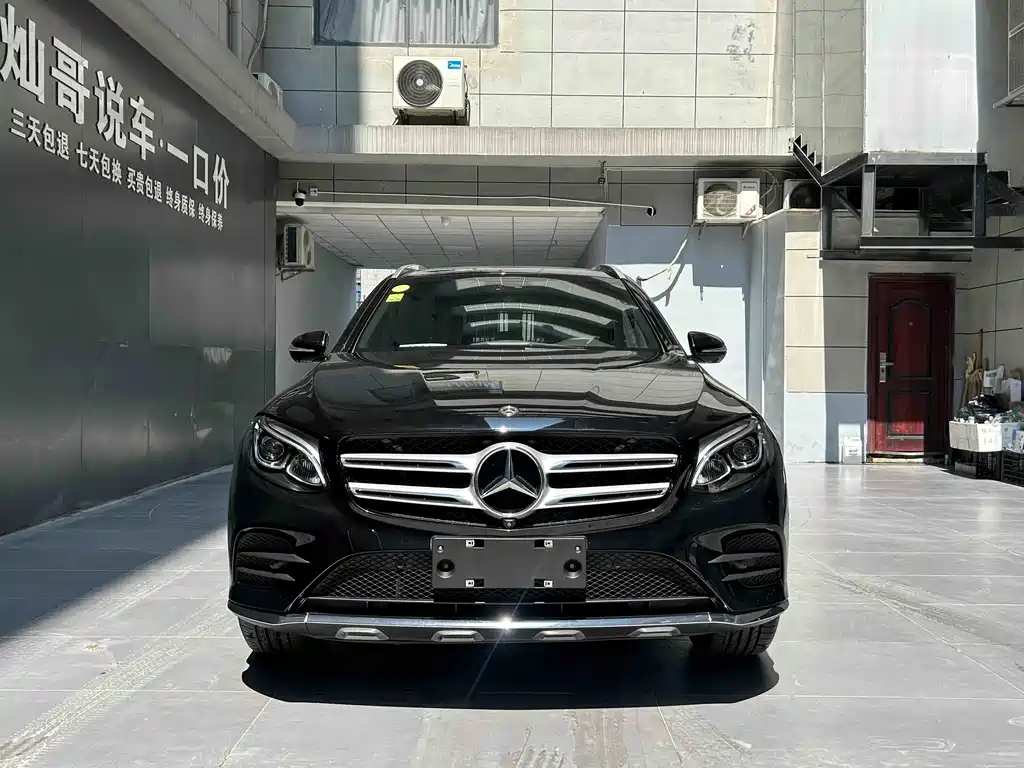 Mercedes-Benz GLC 2018 GLC 260 4MATIC Luxury
