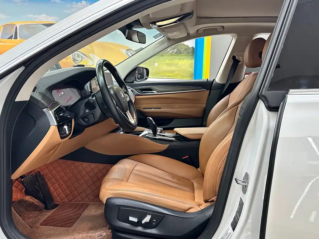 BMW 6 Series GT — миниатюра 7