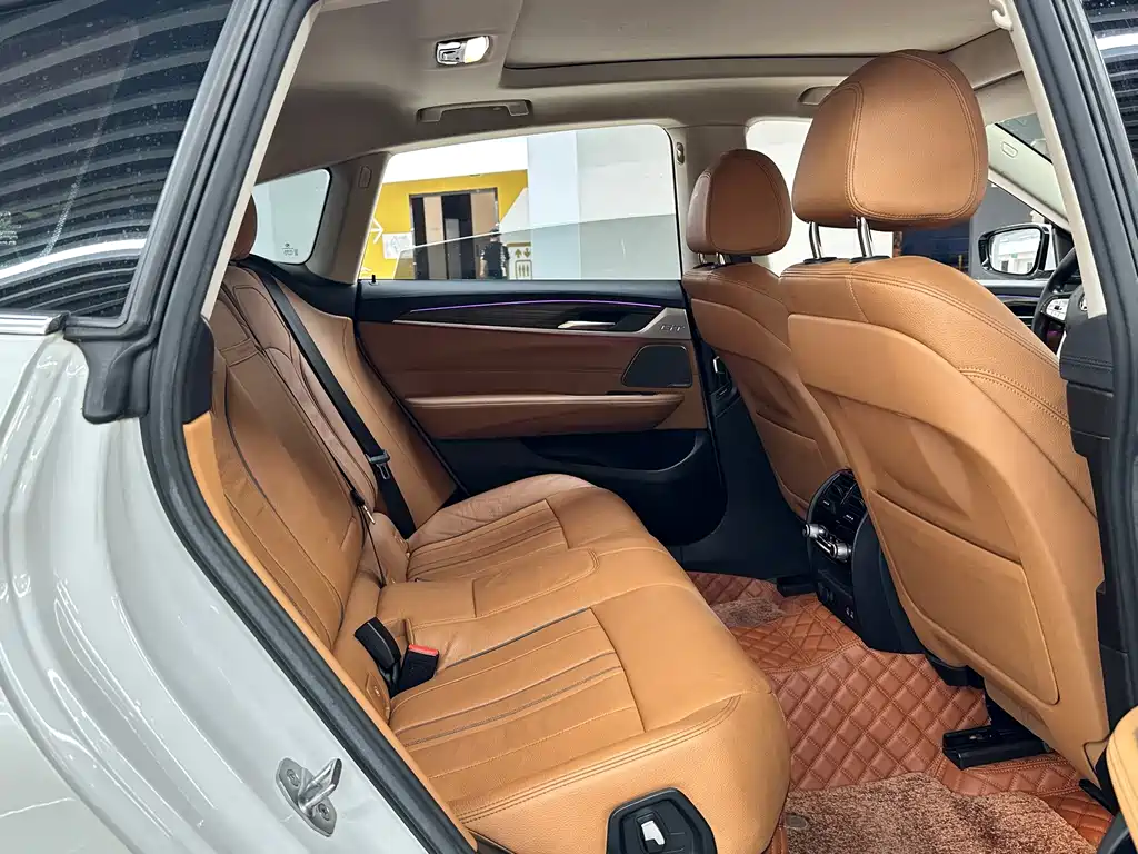 BMW 6 Series GT — миниатюра 10