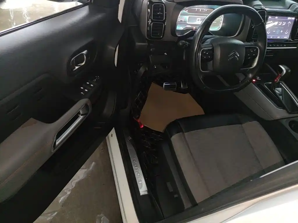 Citroen C5 AIRCROSS — миниатюра 16
