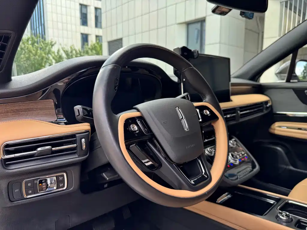 Lincoln Corsair 2.0T 2WD Elegant Edition, фото 32