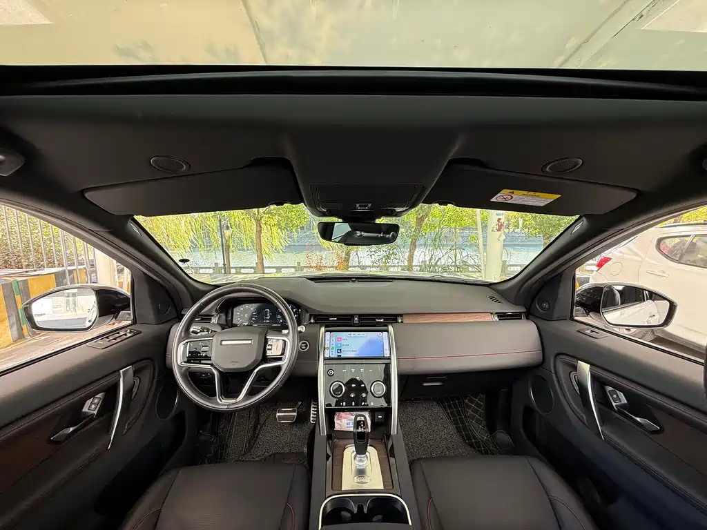 LAND ROVER DISCOVER SPORTS