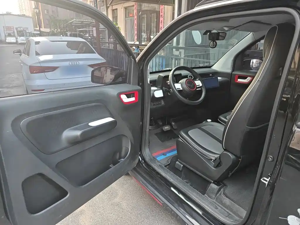 Wuling MINIEV — миниатюра 12