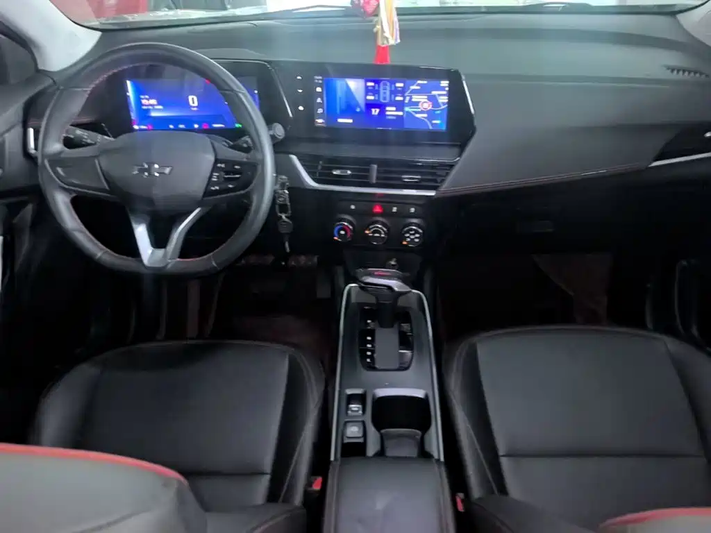 Chevrolet Trax — миниатюра 10