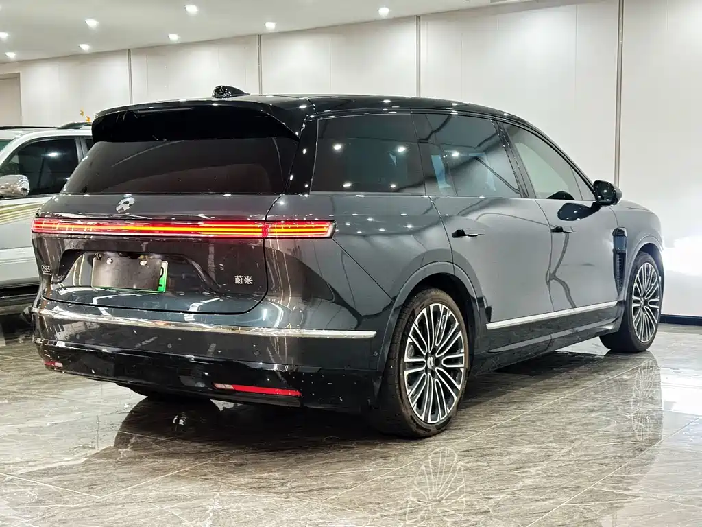 NIO ES8 2026 мест Executive