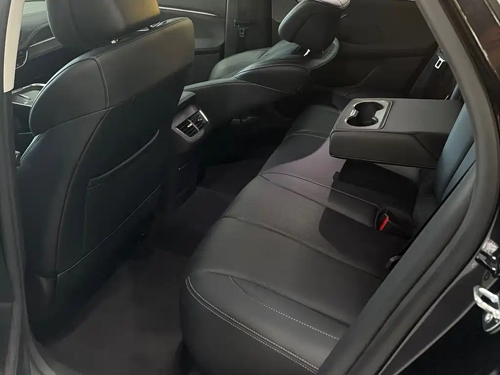 Buick LaCrosse — миниатюра 7