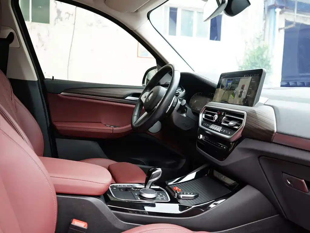 BMW X3 — миниатюра 12