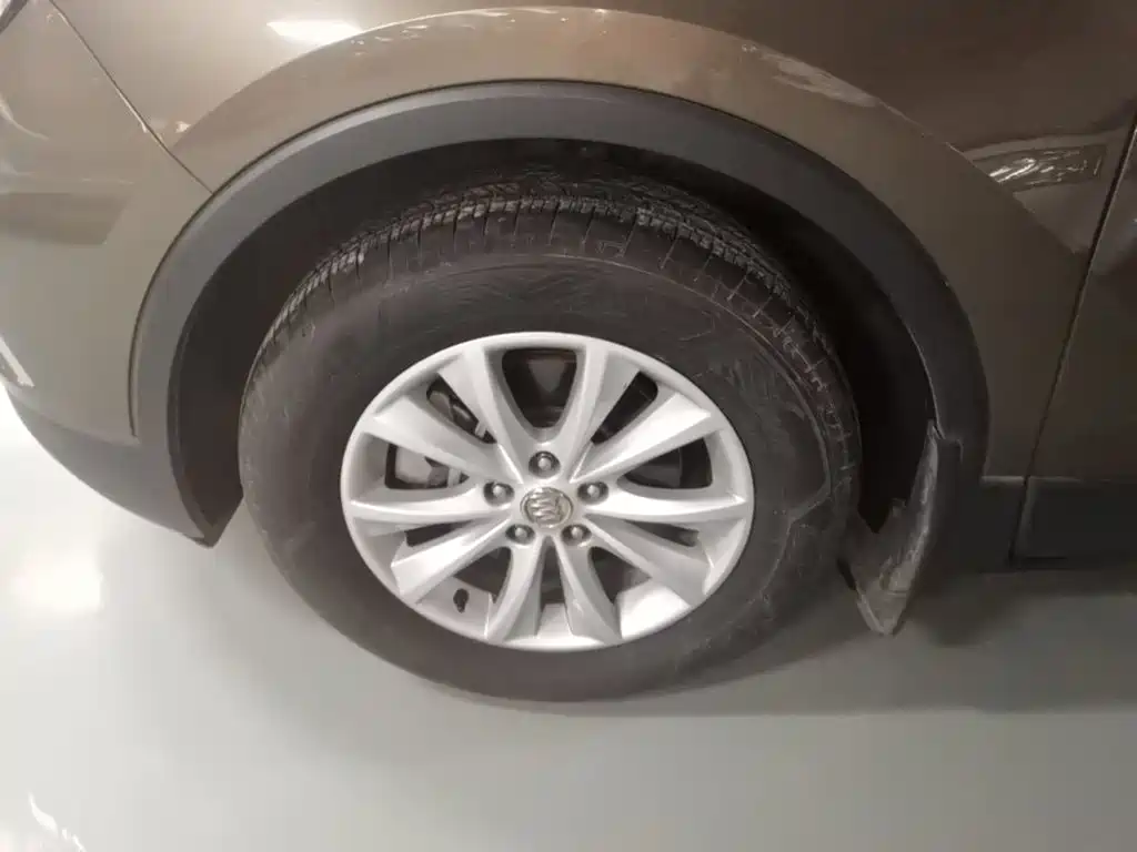 Buick Envision Plus — миниатюра 23