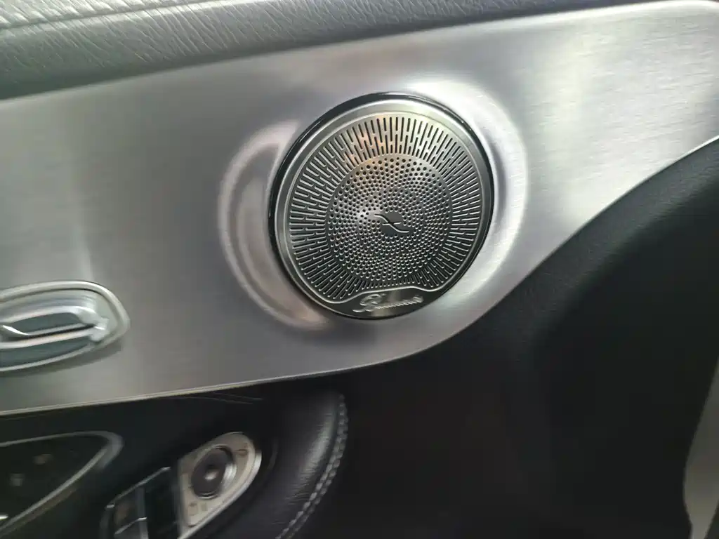 Mercedes-Benz C-Class (Import) — миниатюра 7