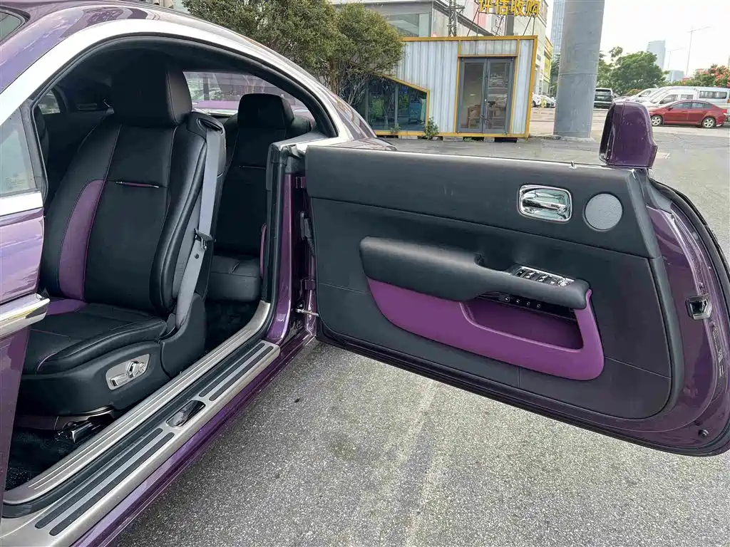 Rolls-Royce Wraith — миниатюра 8