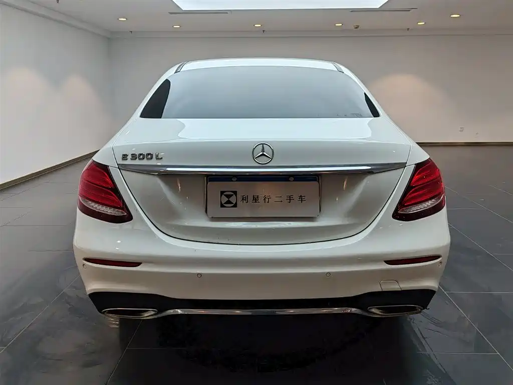 Mercedes-Benz E-Class E 2017 E 300 L Sport Fashion