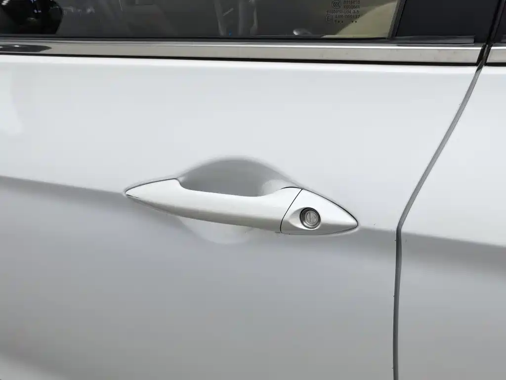 Changan Eado — миниатюра 18