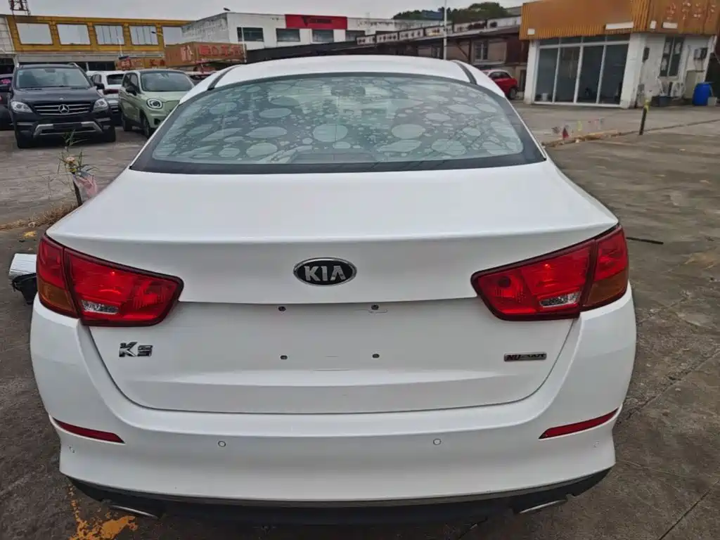 Kia K5 — миниатюра 6