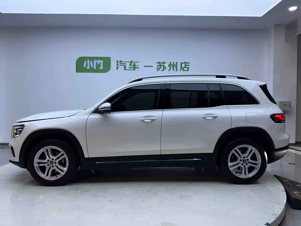 Mercedes-Benz GLB — миниатюра 7