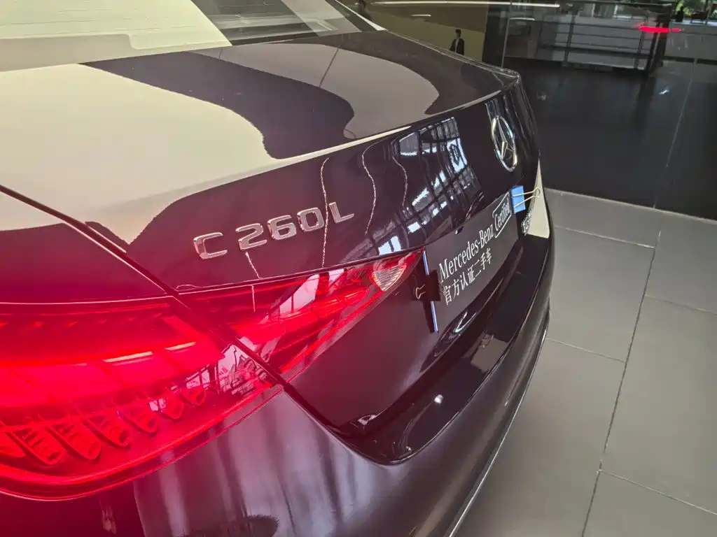 Mercedes-Benz C-Class — миниатюра 20