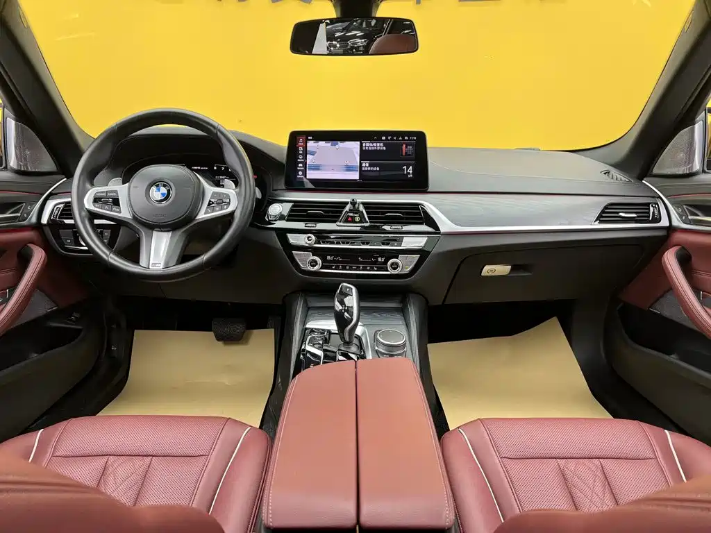 BMW 5 Series — миниатюра 16