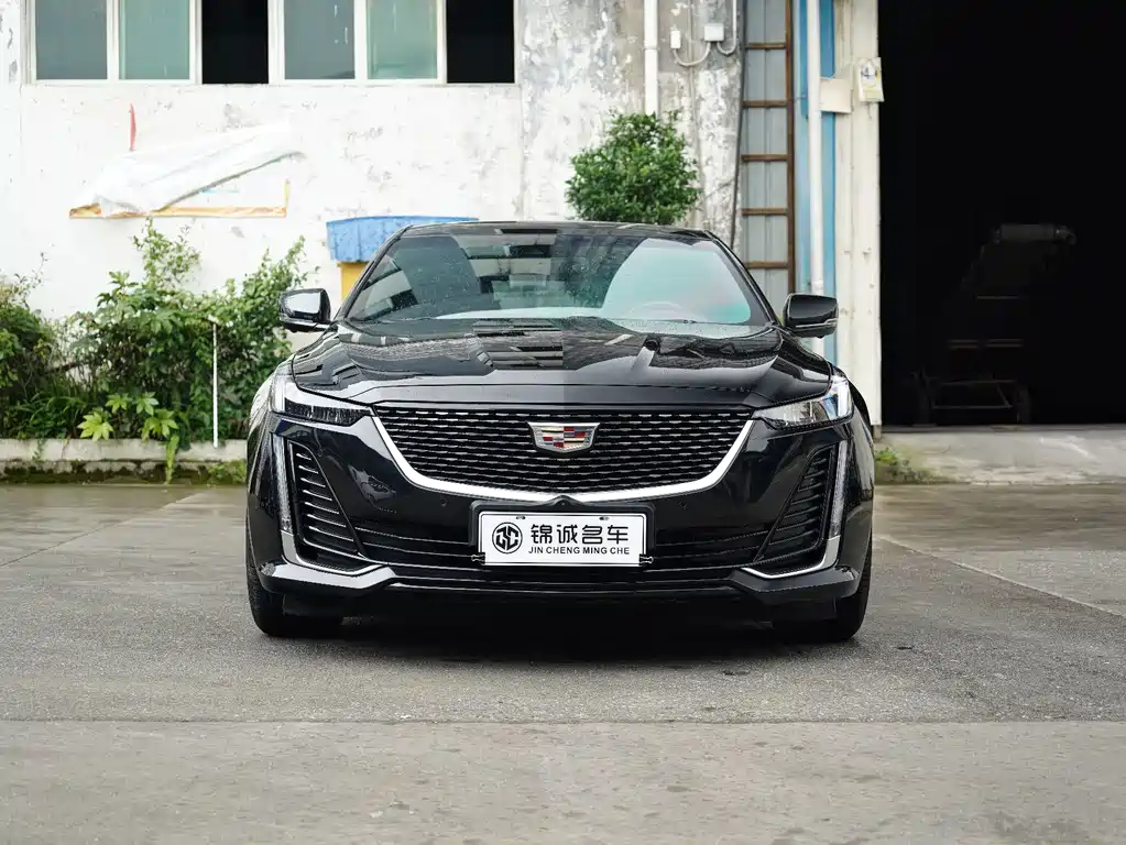 Cadillac CT5 — миниатюра 2