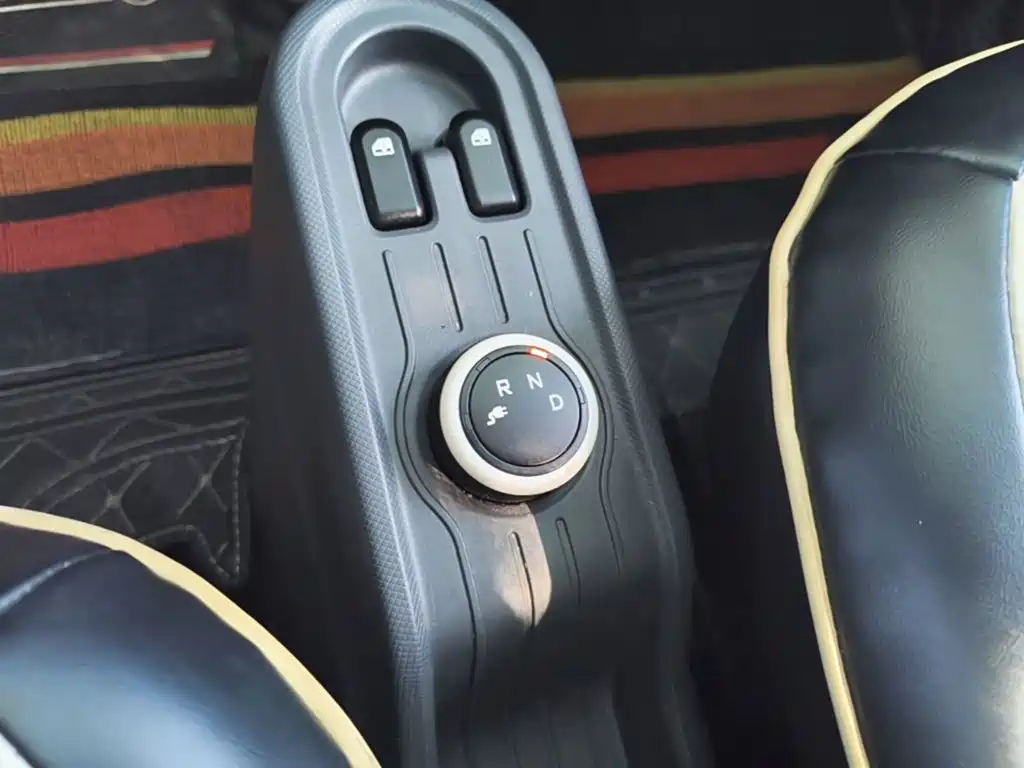 Wuling MINIEV — миниатюра 14