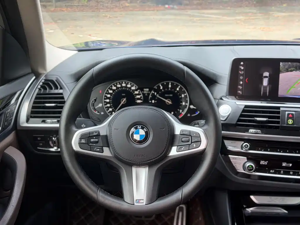 BMW X3 — миниатюра 11