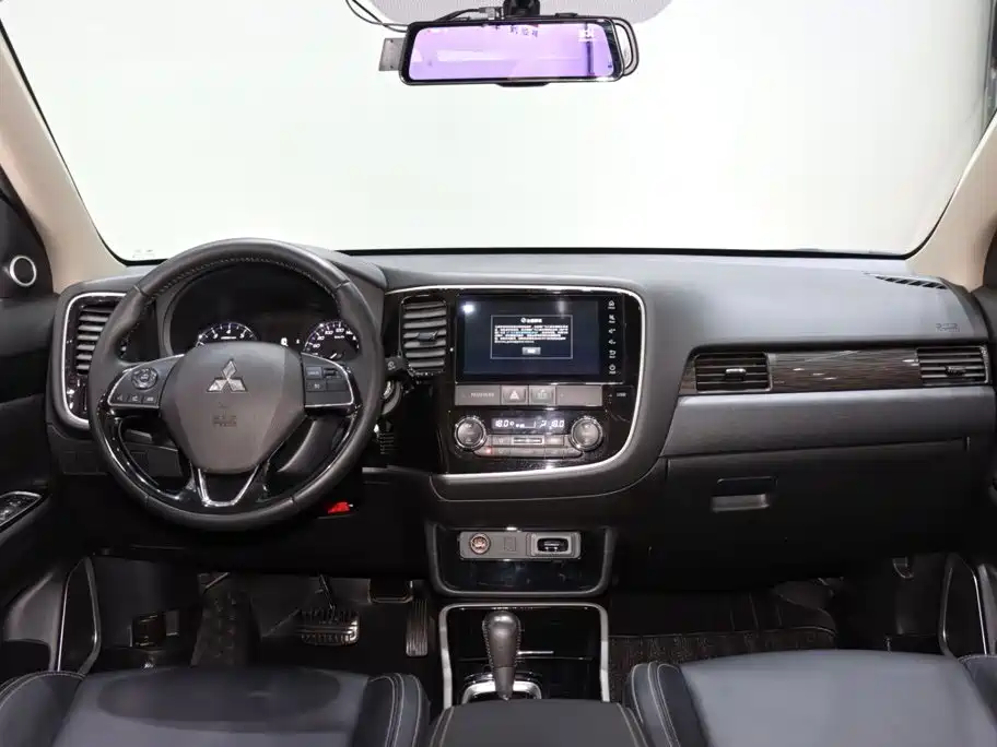 Mitsubishi Outlander — фотографии объявления, Фото 12