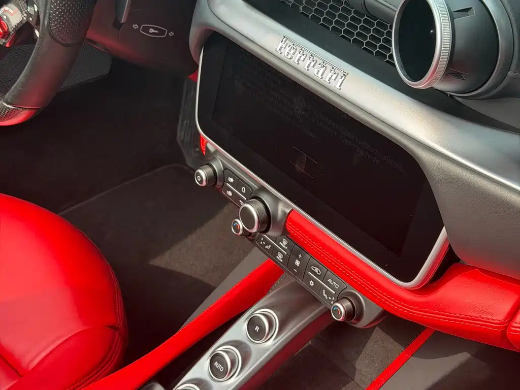 Ferrari Portofino — миниатюра 15