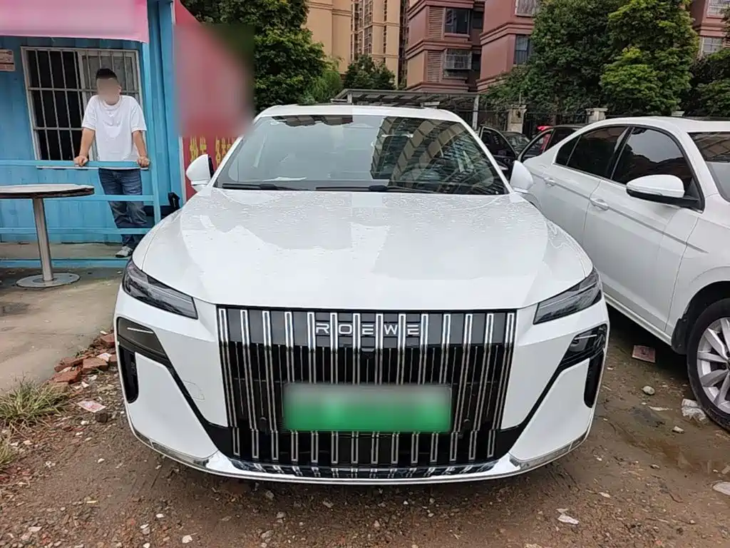 Roewe M7 DMH — миниатюра 3