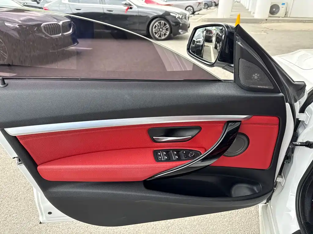 BMW 3 Series GT — миниатюра 4