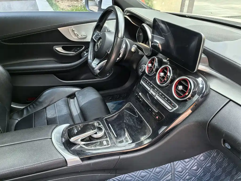 Mercedes-Benz C-Class (Import) — миниатюра 4