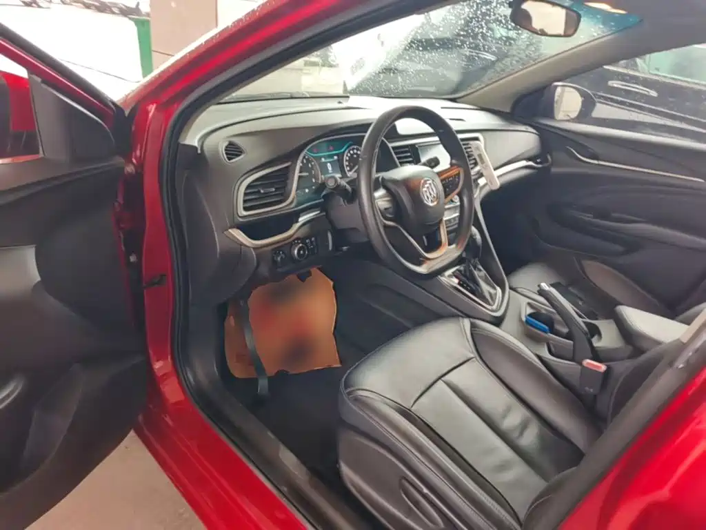 Buick Excelle — миниатюра 16