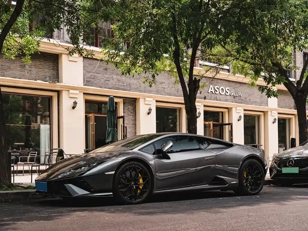 Lamborghini Huracán — миниатюра 3