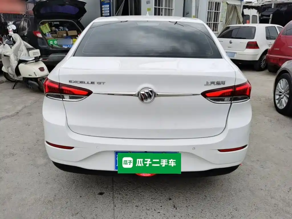 Buick Excelle — миниатюра 6
