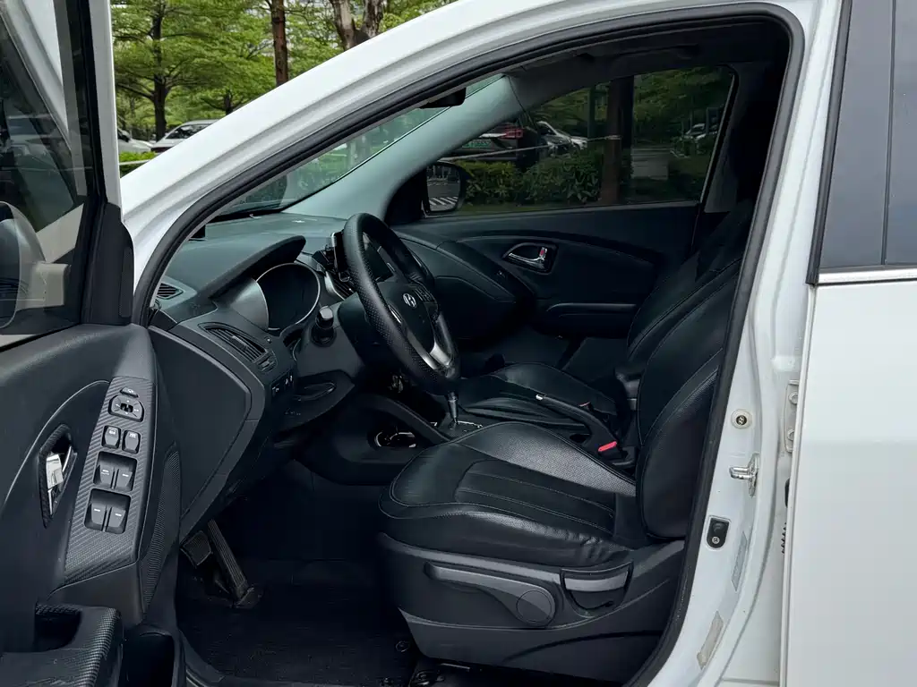 Hyundai ix35 2.0L Auto 2WD Smart Type China V, фото 17