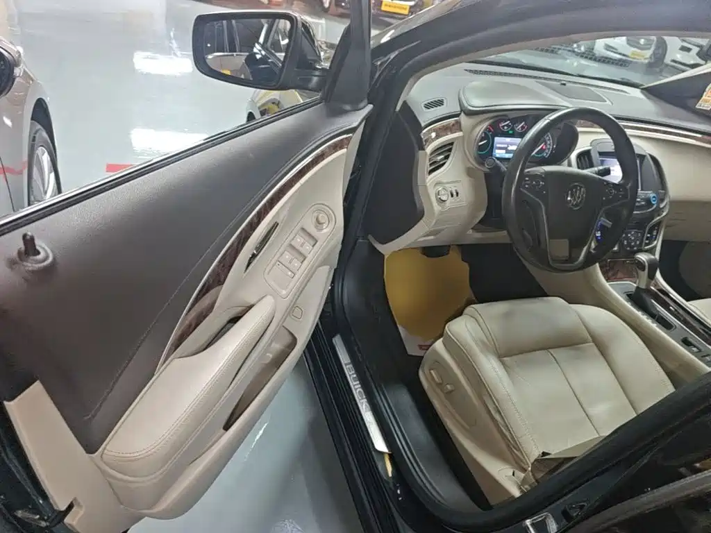 Buick LaCrosse — миниатюра 16