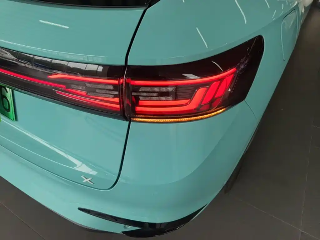 Volkswagen ID.4 X