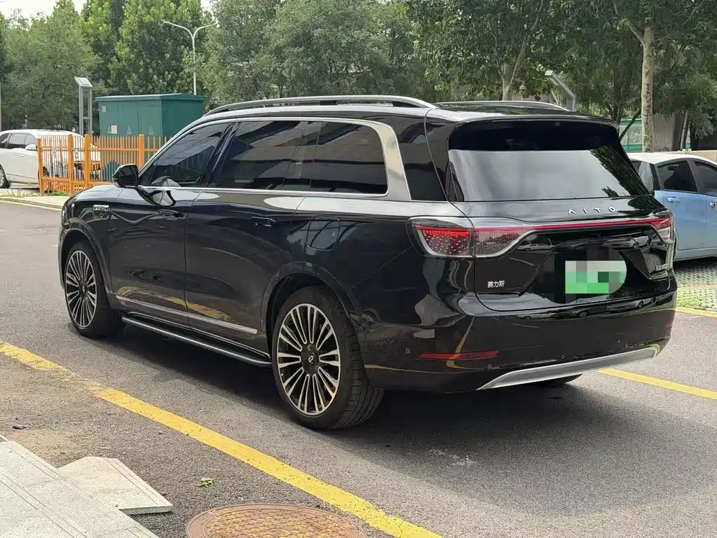 Aito M9 2024 Ultra 100kWh 6 мест