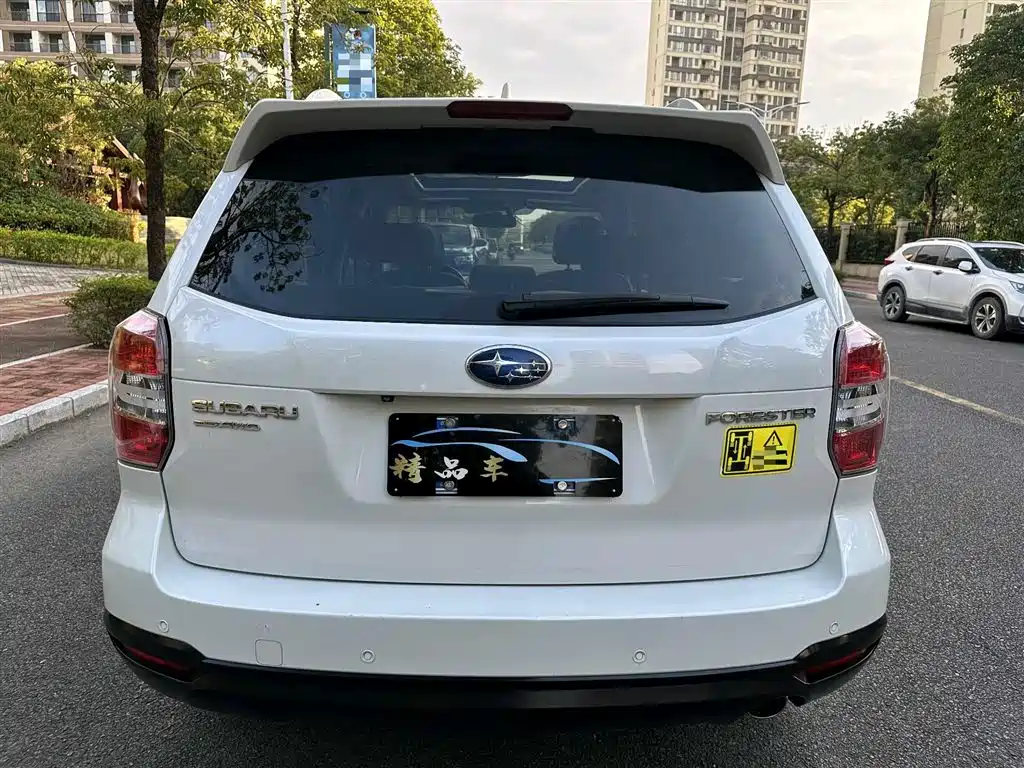 SUBARU FORESTER