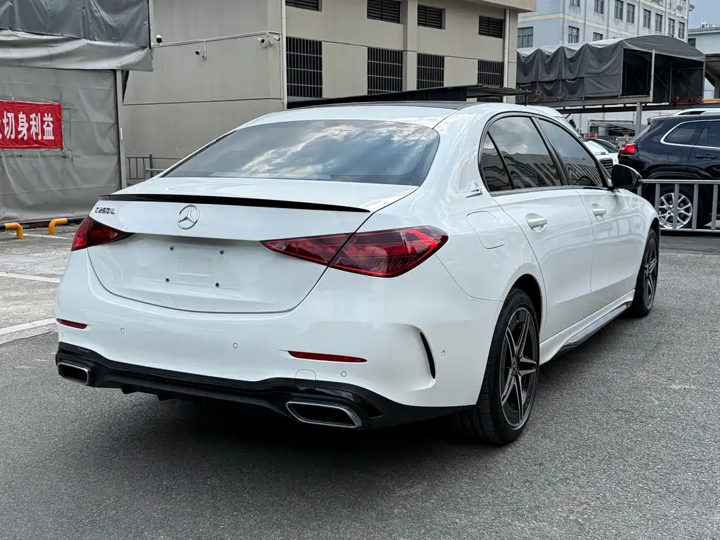 Mercedes-Benz C-Class — миниатюра 19