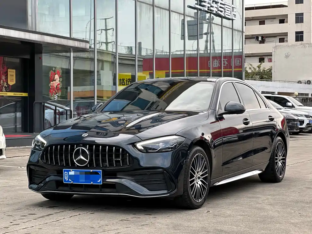 Mercedes-Benz C-Class 2023