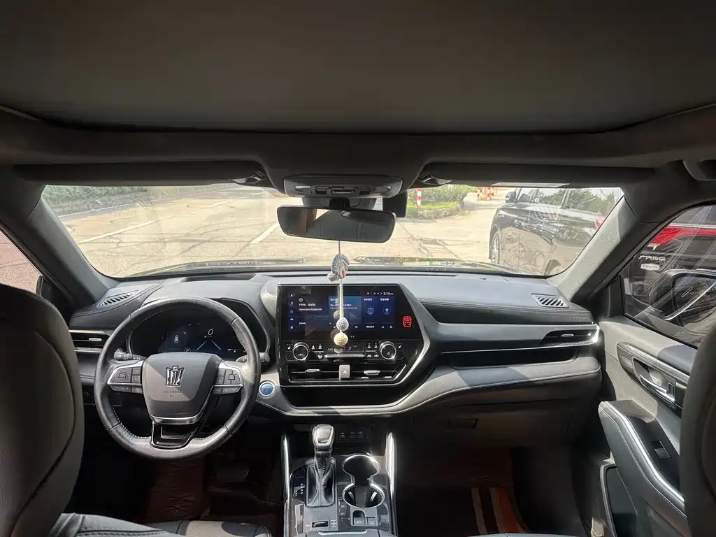 Toyota Crown Kluger 2021 2.5L HEV Luxury