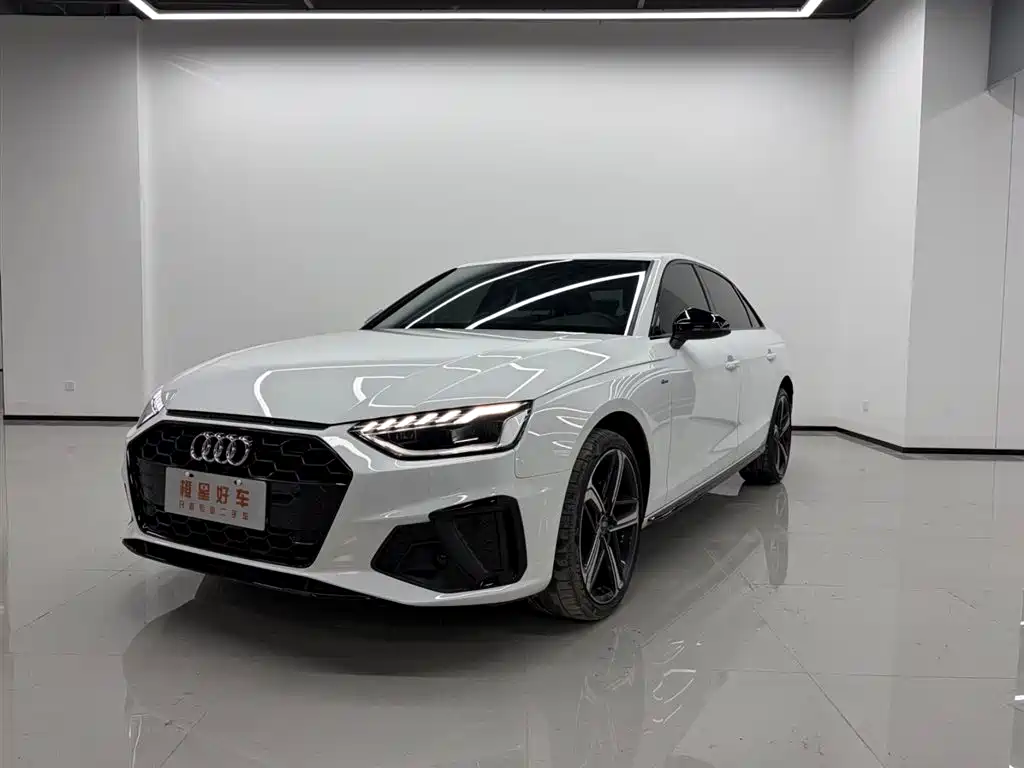 Audi A4L id 4622387 из Китая 10