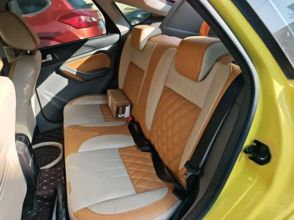 Ford Focus — миниатюра 18