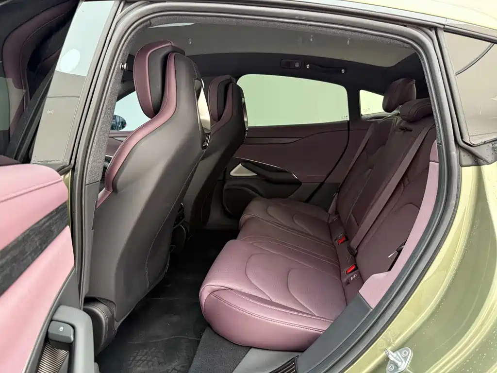 XIAOMI CAR XIAOMI SU7